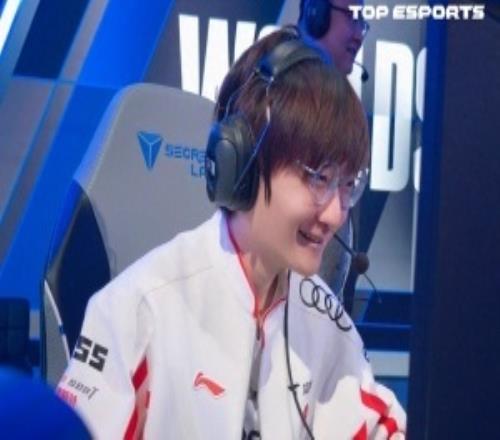 大乐透期号,专家推荐,临场半小时,万博manbetx体育平台,万博体育官网,万博体育app下载,ManBetX,SPORTS